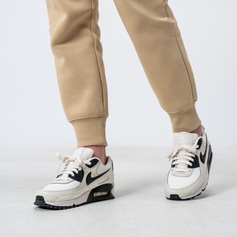 Nike WMNS AIR MAX 90 SE 