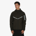 Nike Tech 