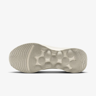 Nike WMNS NIKE MOTIVA 2 SE 
