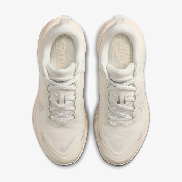 Nike W NIKE VOMERO PLUS ESS 