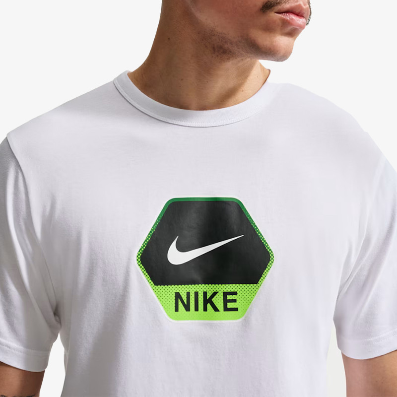 Nike Sportswear 