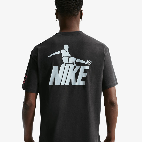 Nike Sportswear 