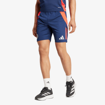 adidas Къси панталони Manchester United 