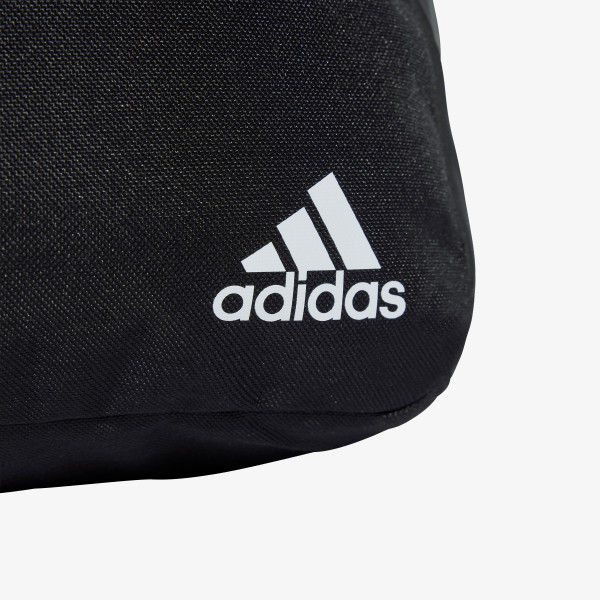 adidas Classic 