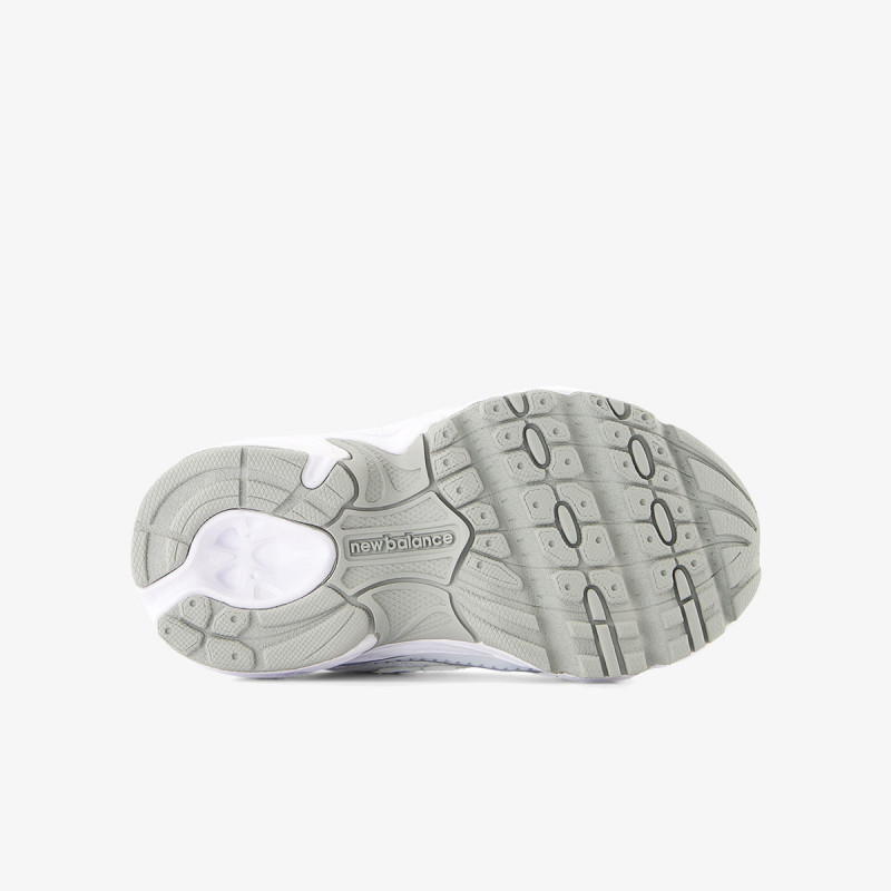 New Balance Маратонки K 740 