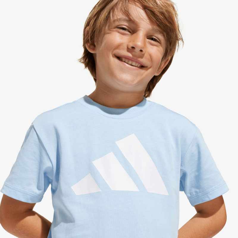 adidas Big logo 