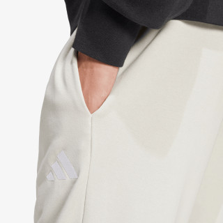 adidas Feelcozy 