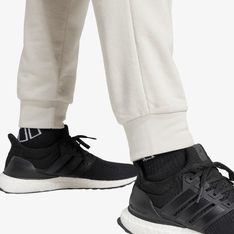 adidas Feelcozy 