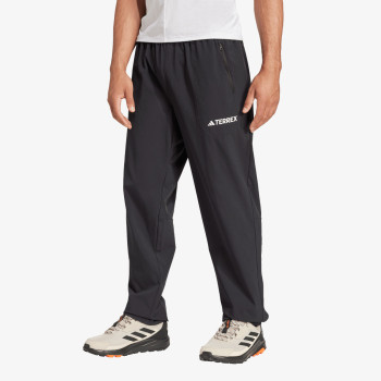 adidas Долнище Multi Essentials 