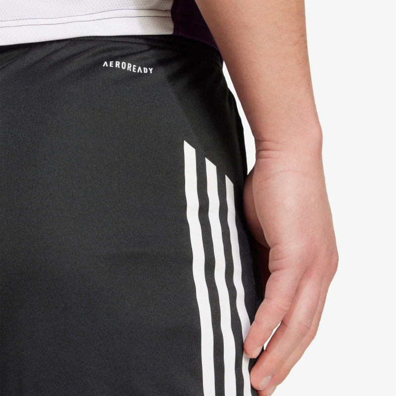 adidas MUFC TR SHO 