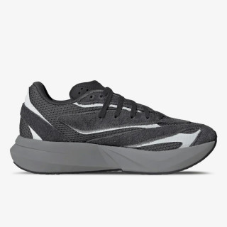 adidas LIGHTBLAZE 