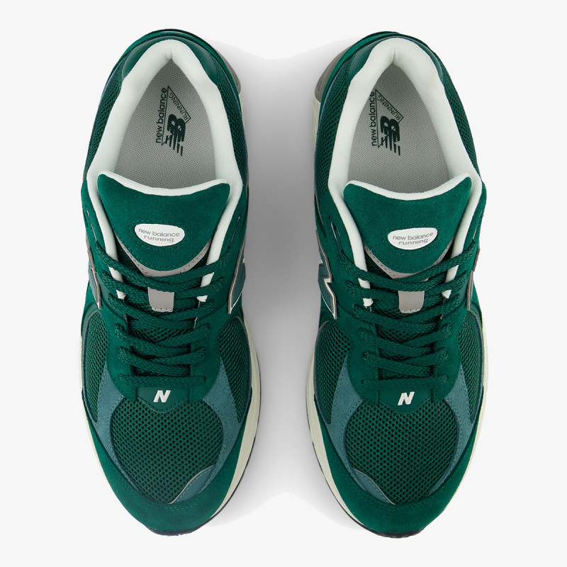 New Balance 2002R 