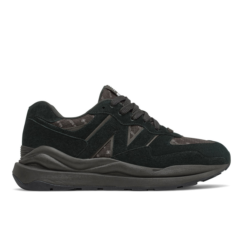 New Balance 5740 