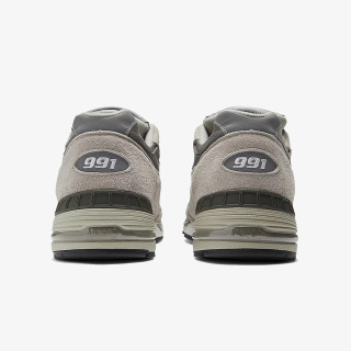 New Balance 991 