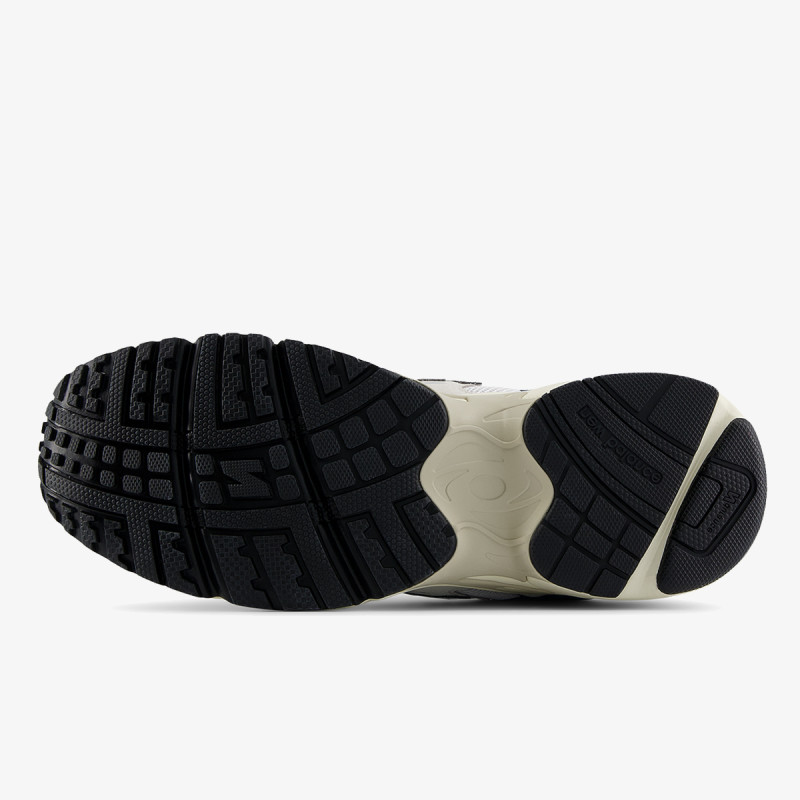 New Balance 725 