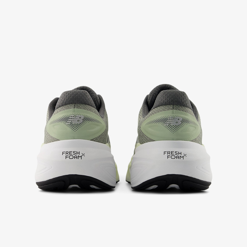 New Balance MORE 