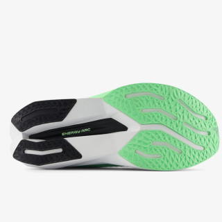 New Balance M FC REBEL 