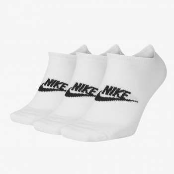 Nike Sportswear Everyday Essential 