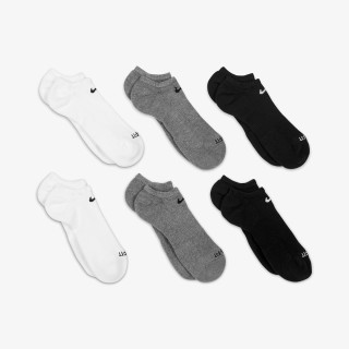 Nike Everyday Plus 