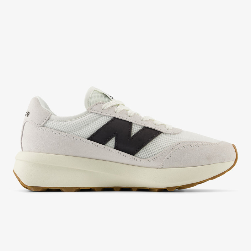 New Balance 370 