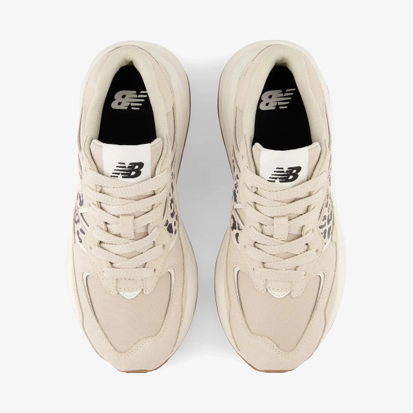 New Balance 5740 