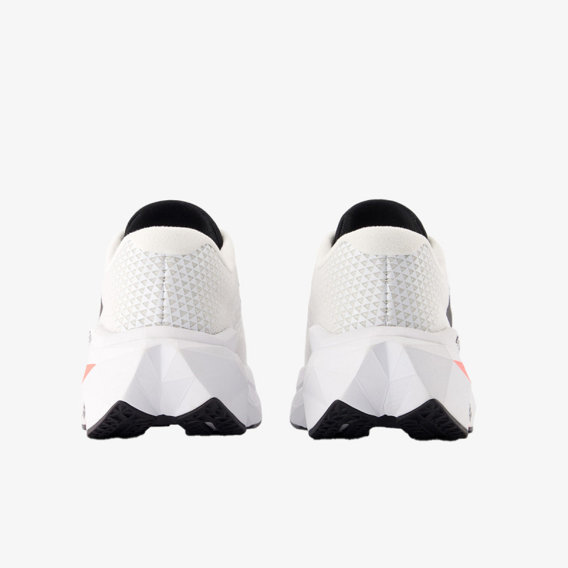 New Balance W FC TRAINER 