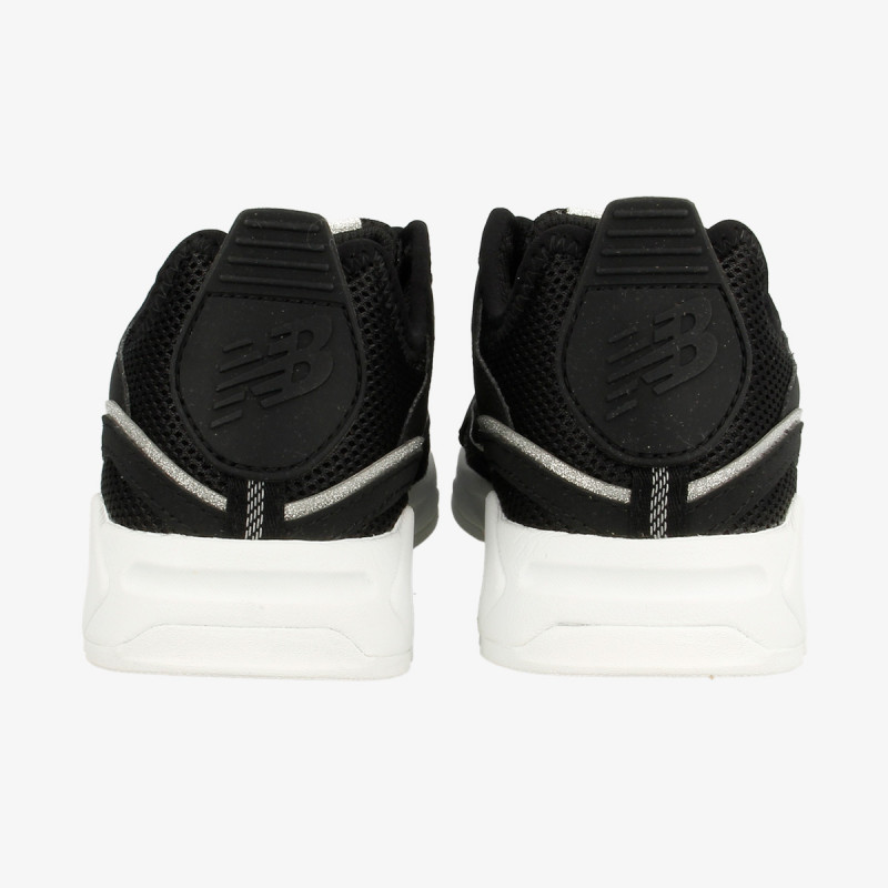 New Balance W XRACER 
