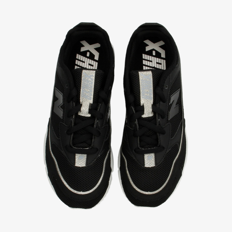New Balance W XRACER 