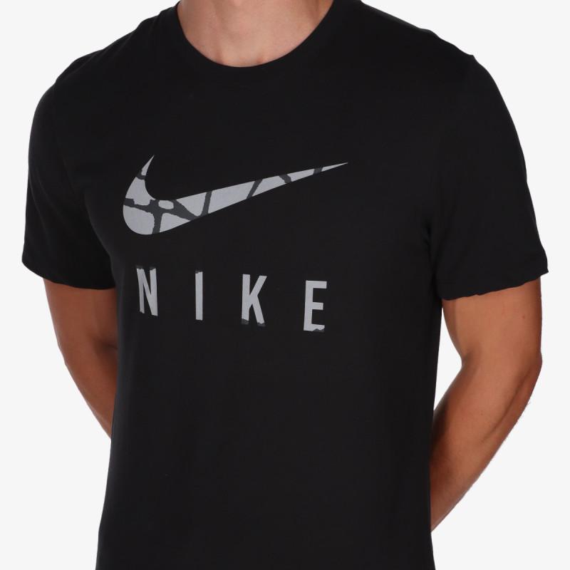 Nike Тениска Dri-FIT Run Division 