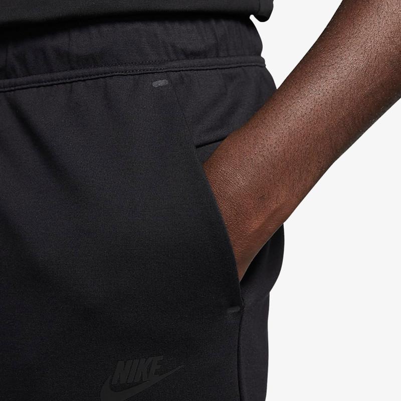 Nike Къси панталони Tech Essentials 